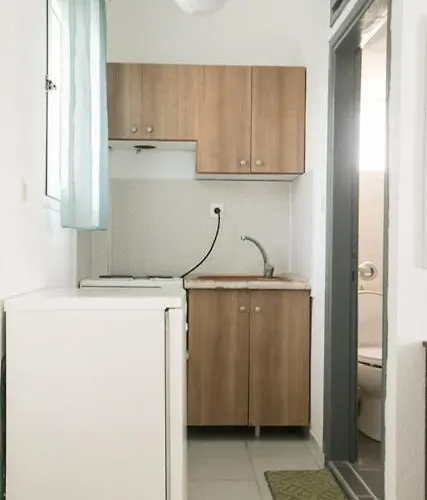 Antonia 3* Skála Foúrkas